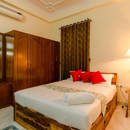 Redstone Villa And Suites Μπανγκαλόρ Εξωτερικό φωτογραφία