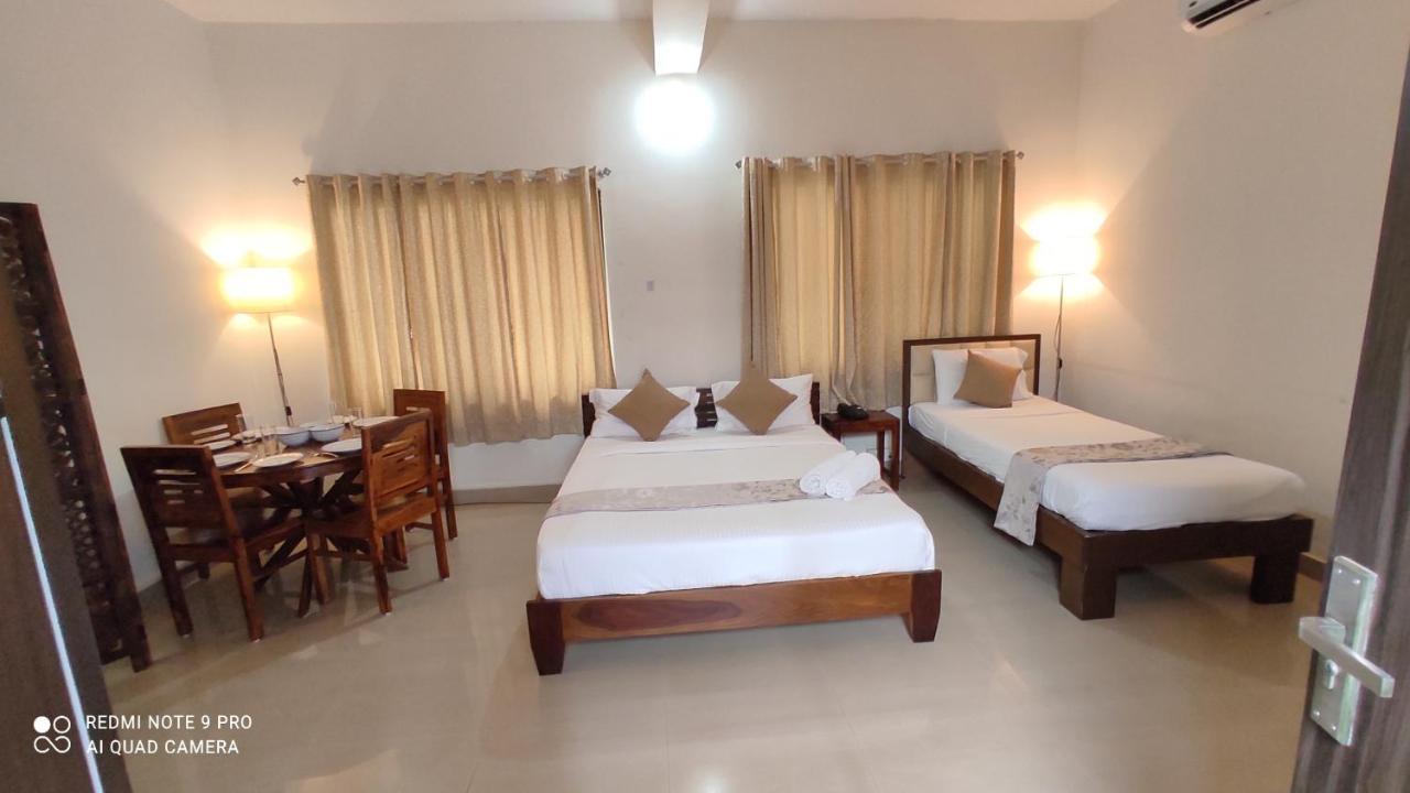 Redstone Villa And Suites Μπανγκαλόρ Εξωτερικό φωτογραφία